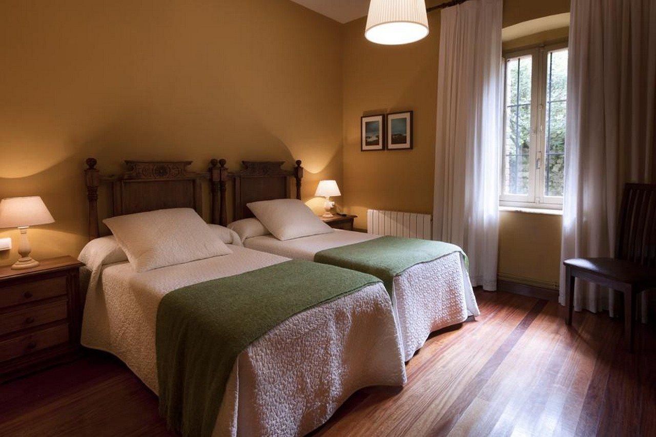 Hotel Villa Miramar Llanes Eksteriør bilde