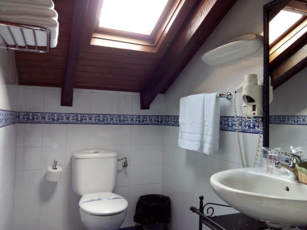 Hotel Villa Miramar Llanes Rom bilde