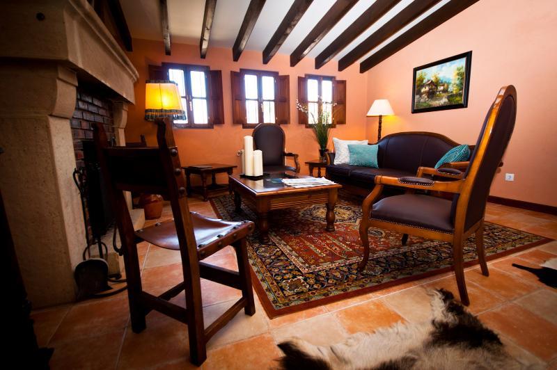 Hotel Villa Miramar Llanes Eksteriør bilde